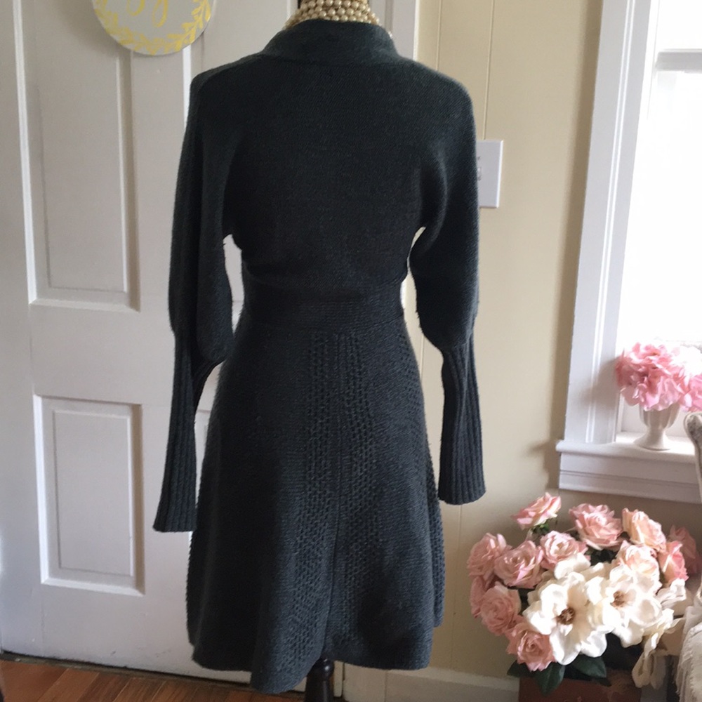 VICTORIA’S SECRET • Gorgeous Sweater Knit Dress - Picture 14 of 16